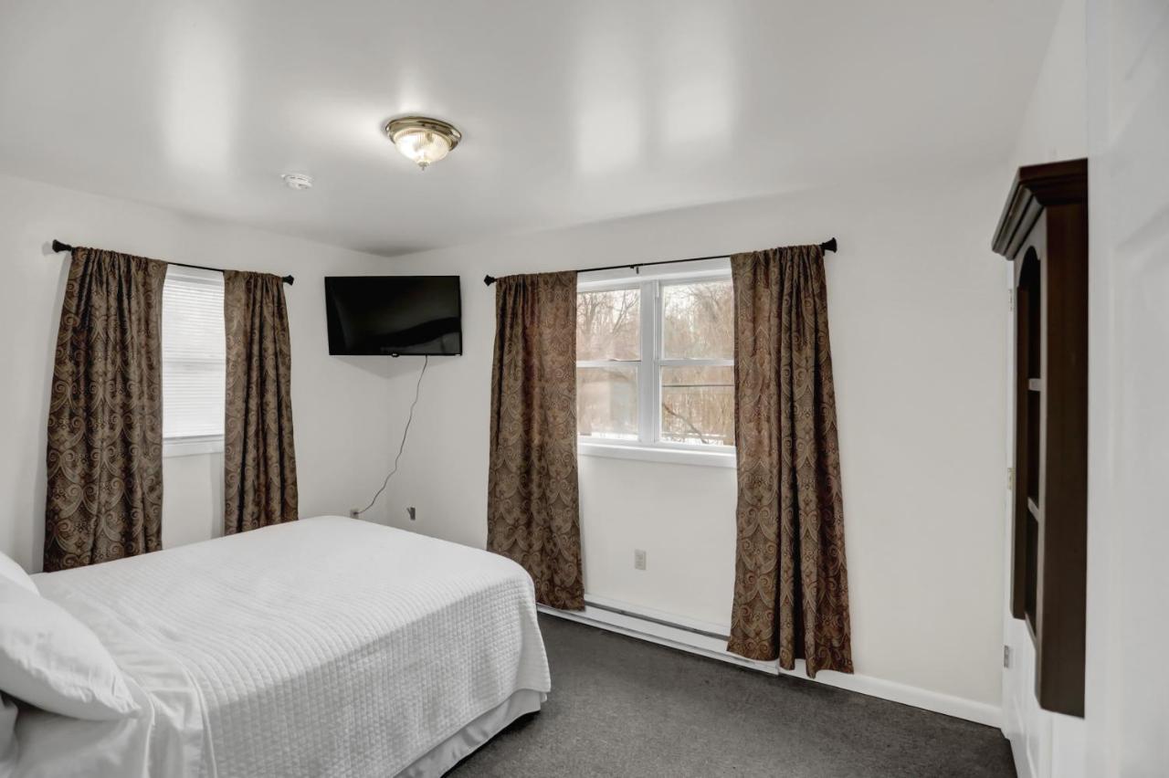 Halifax Inn Екстер'єр фото