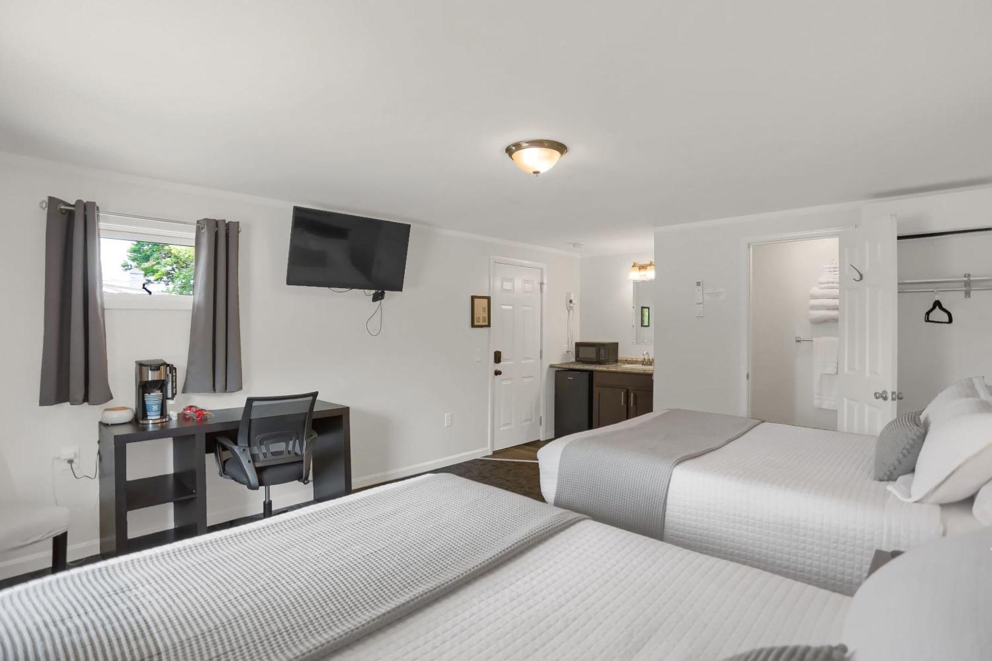 Halifax Inn Екстер'єр фото